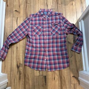 Vineyard Vines Button Down Shirts (2)